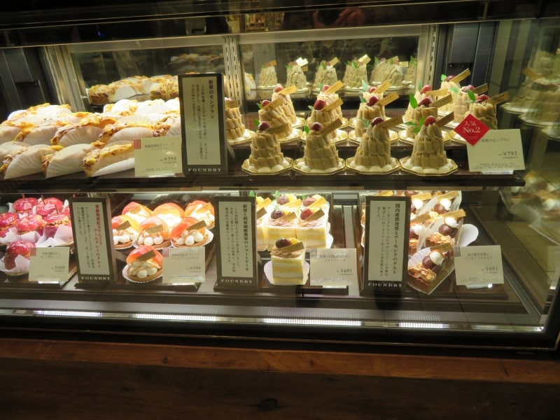 季節限定のスイーツが並ぶファウンドリー