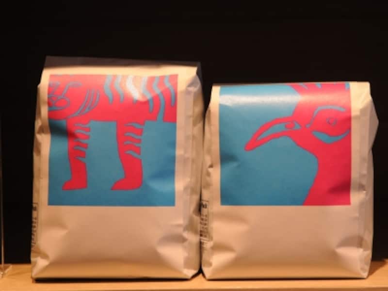 コーヒー豆にお菓子にレコード。ギフトにもお洒落。