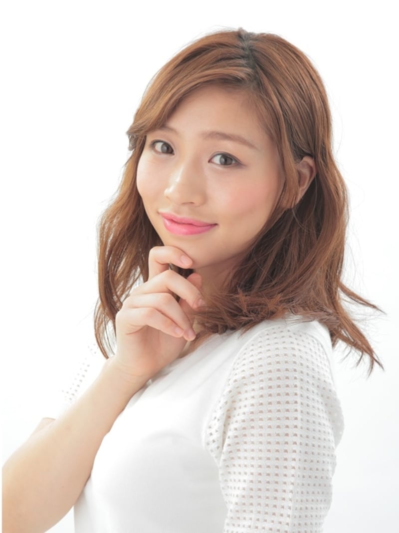 あごに手をおけば、可愛さも3割増し