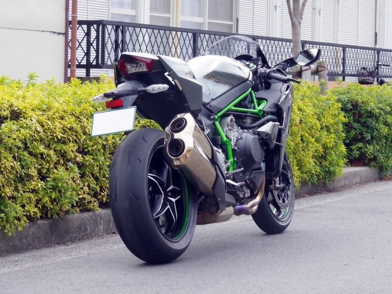 Ninja H2 リアビュー