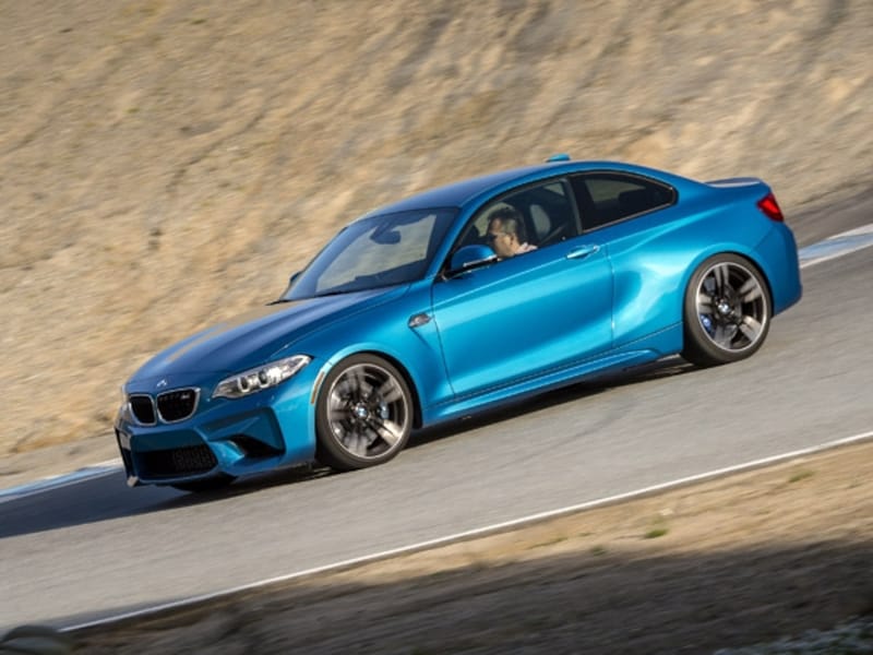 BMW M2クーペ