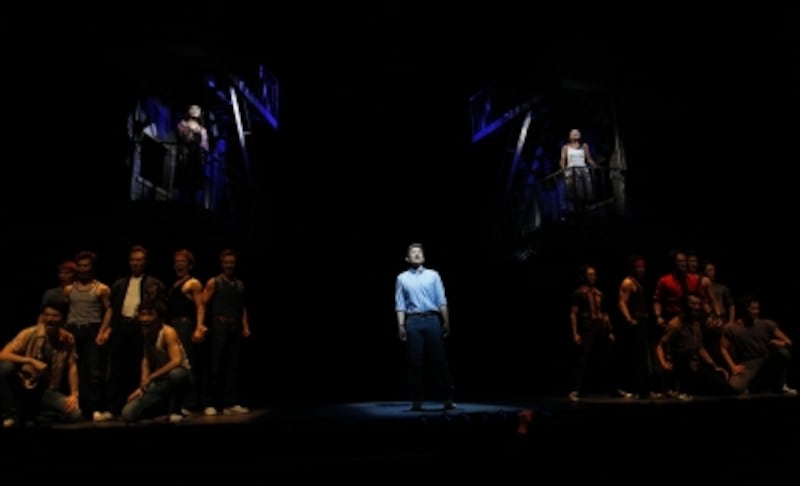 『ウェストサイド物語』撮影：下坂敦俊