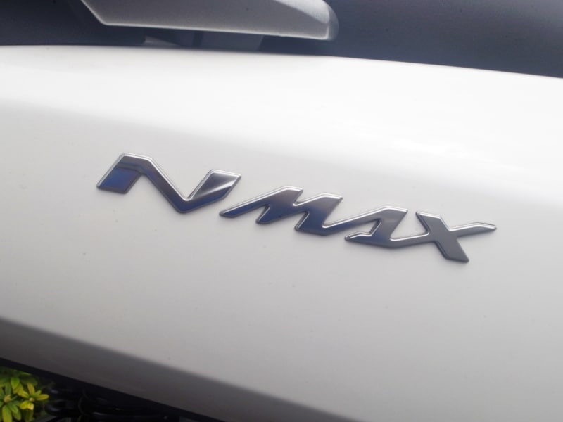 NMAXエンブレム