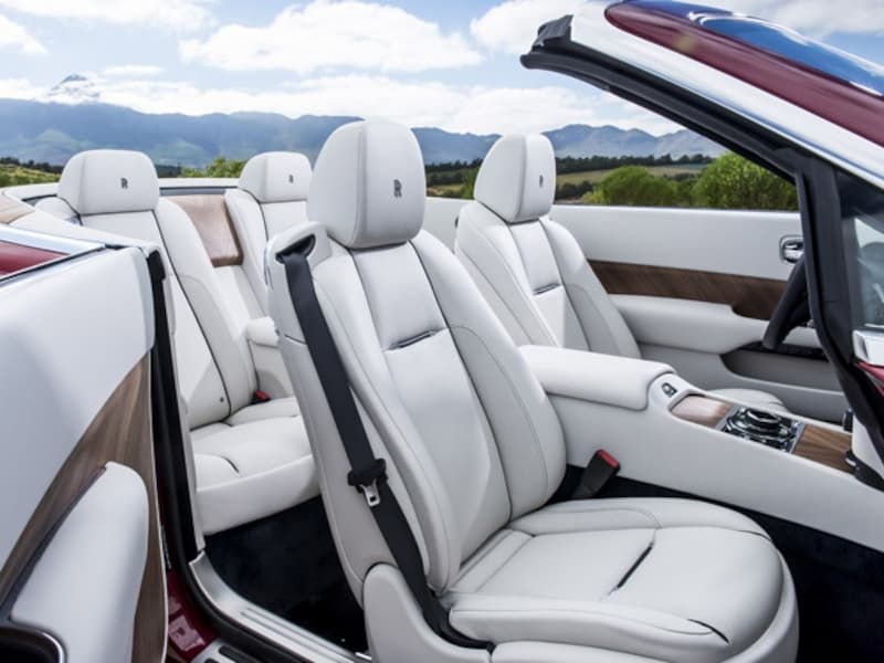 ロールスロイスドーン