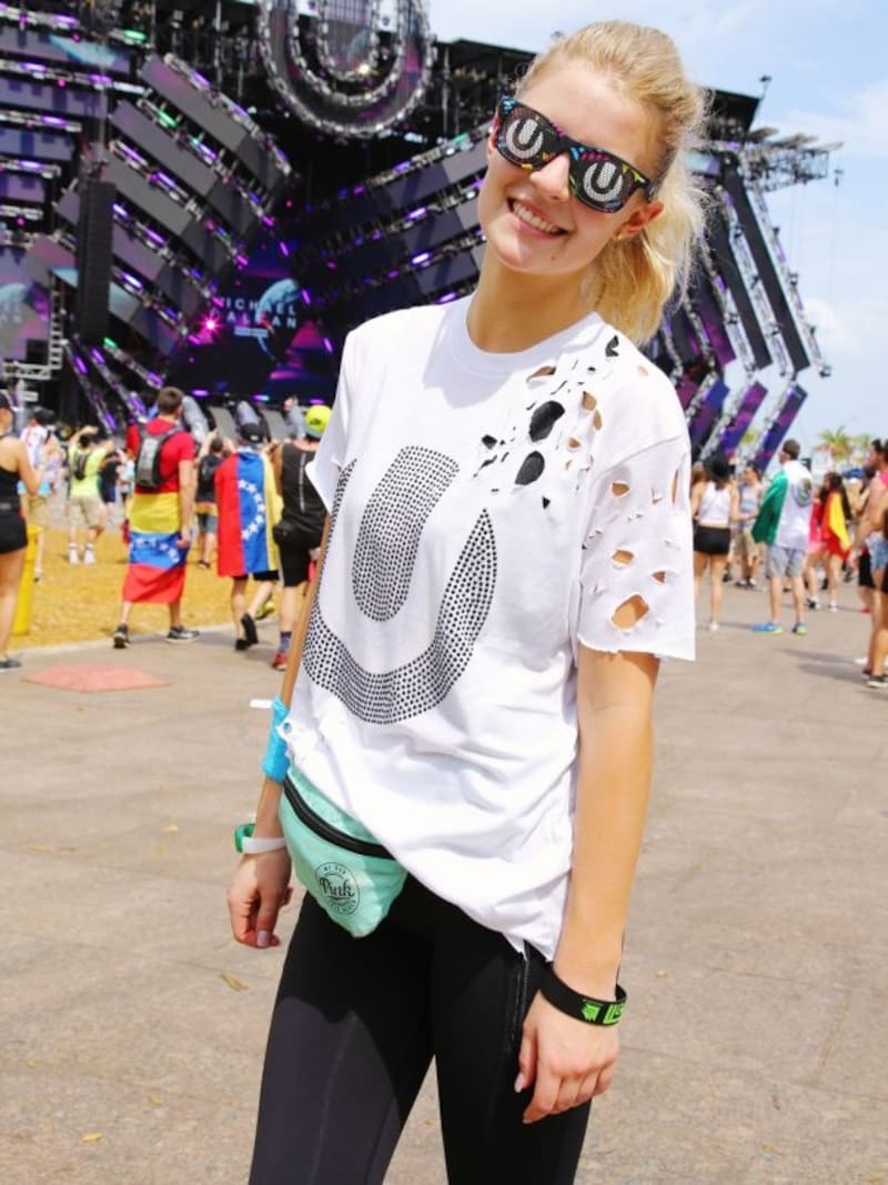 穴開けでプレイフルに