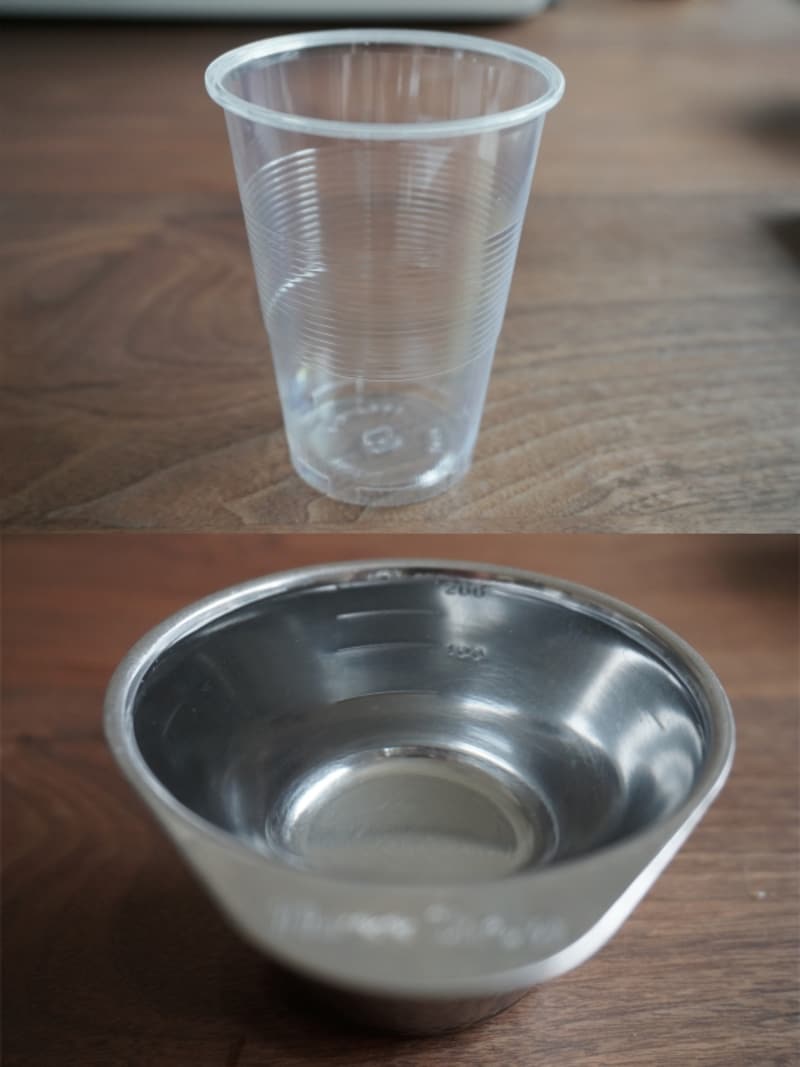 計量カップ