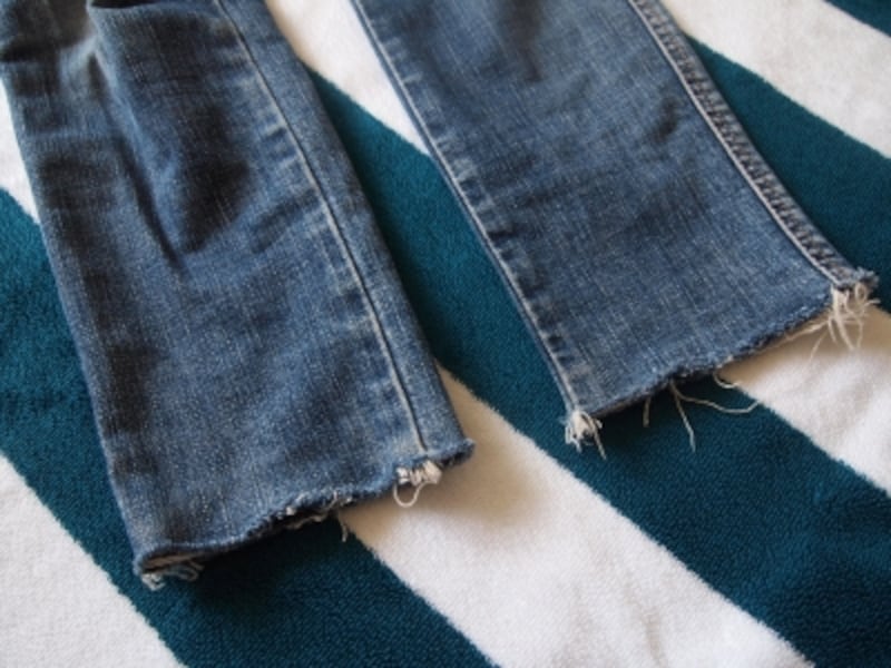 履いたり洗ったりするうちに白糸が出てくるので、自分で調節する楽しみも