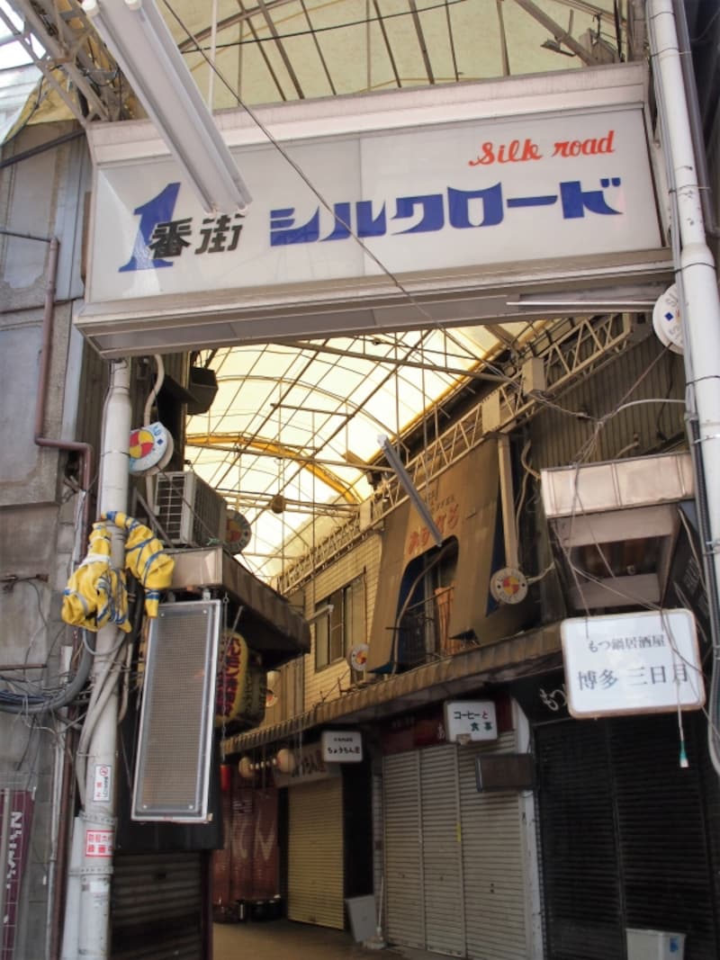 昭和の残像が見える商店街だ