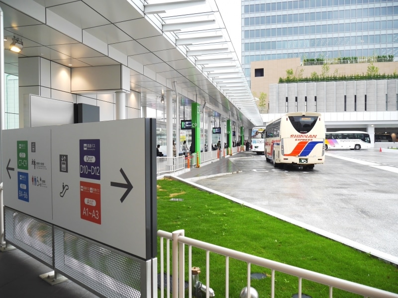 高速バス乗車場