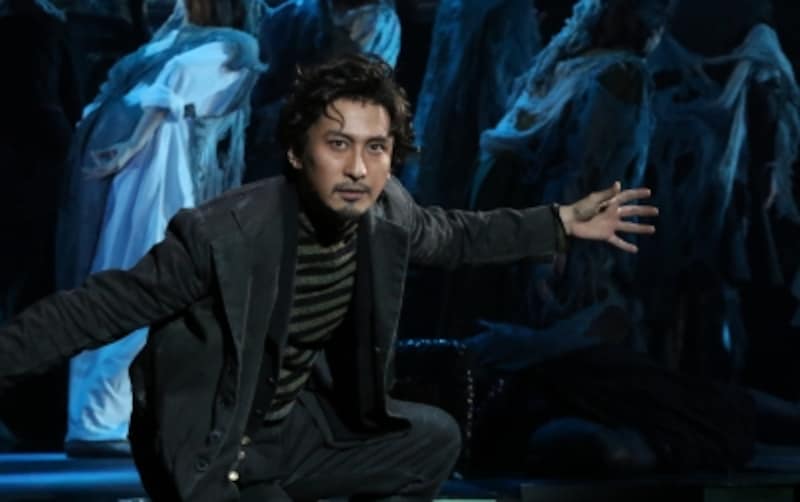 『エリザベート』写真提供：東宝演劇部