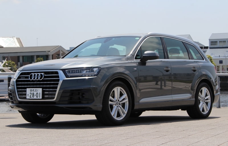 新型アウディQ7