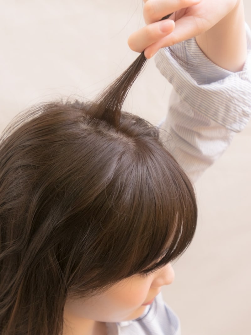 一回に巻く毛束はこれくらいを目安に