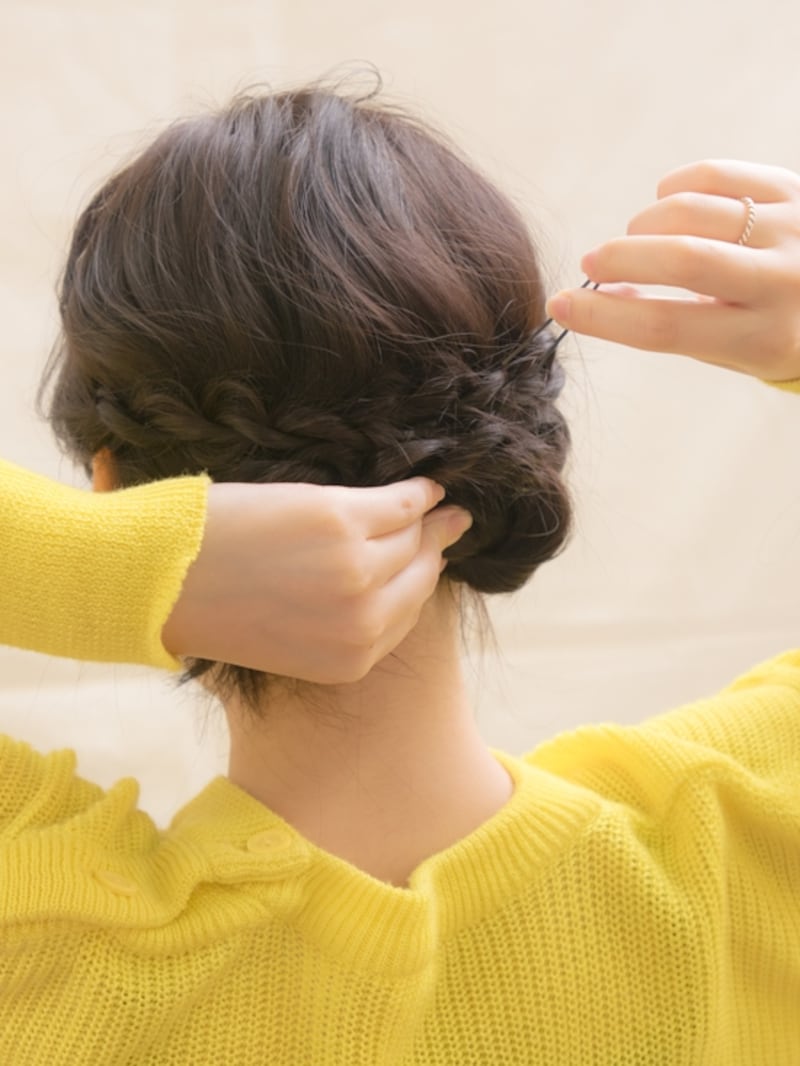 低めにまとめて大人っぽく