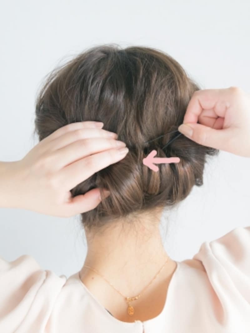 40代のまとめ髪に 大人アップヘアの簡単ヘアアレンジ ヘアアレンジ All About