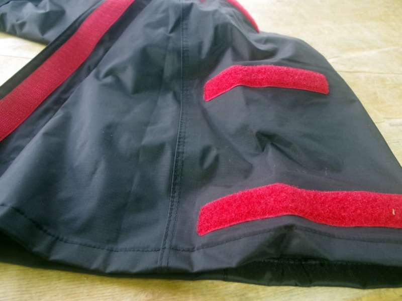 裾部分はしっかりとしぼれる