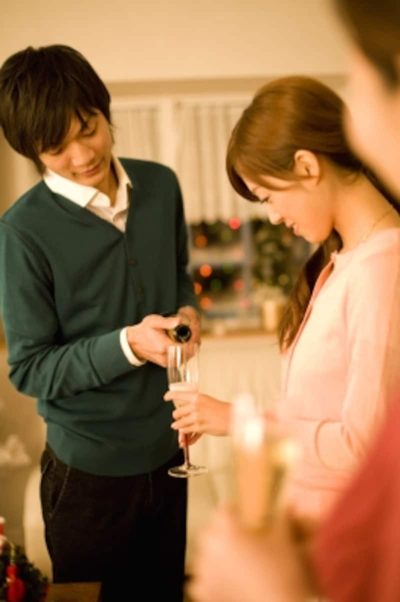 自分から話しかけるのが苦手でも、自分で動いて会釈をするだけならできるかも。