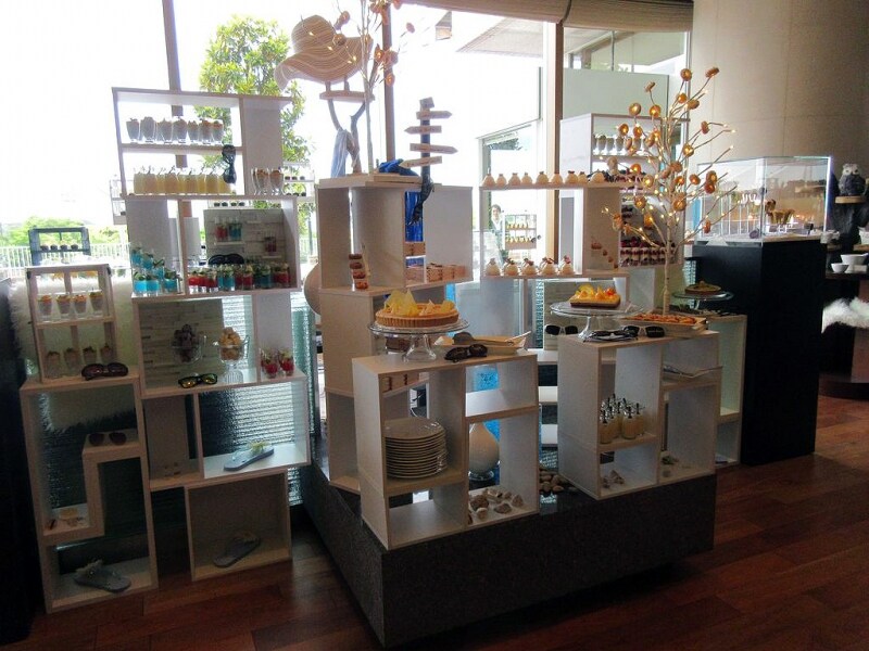 ベランダ メインのブッフェ台