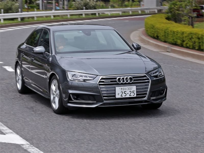 アウディA4