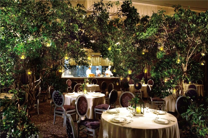 会場・カールトン