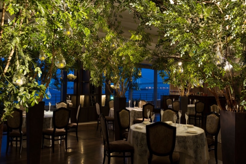 会場・メイフェア