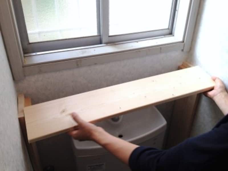 トイレの棚をdiyで手作り 賃貸物件でもok Diy 日曜大工 All About トイレの棚をdiyで手作り 賃貸物件でもok Diy 日曜大工 All About