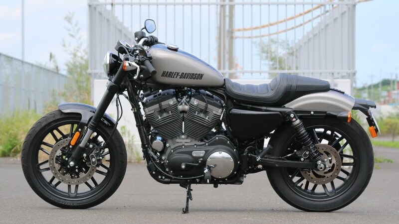 ハーレーダビッドソン ロードスター レフトビュー