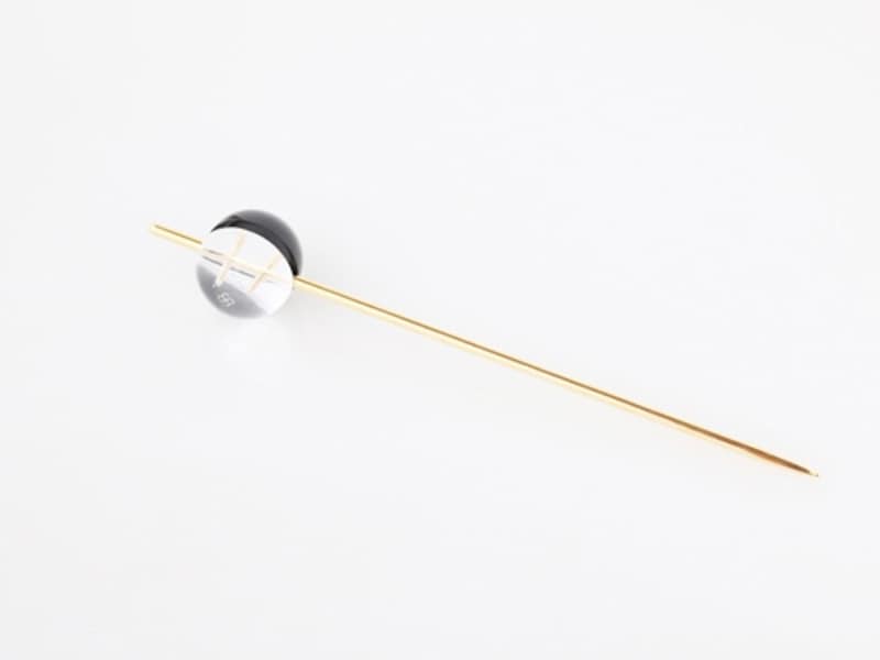 クリアな球体が涼しげなかんざし