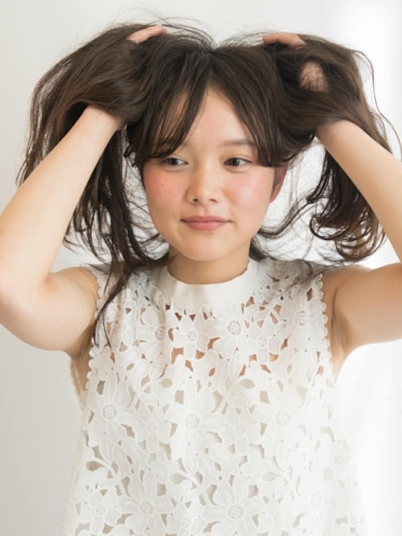 根元まで指を通す