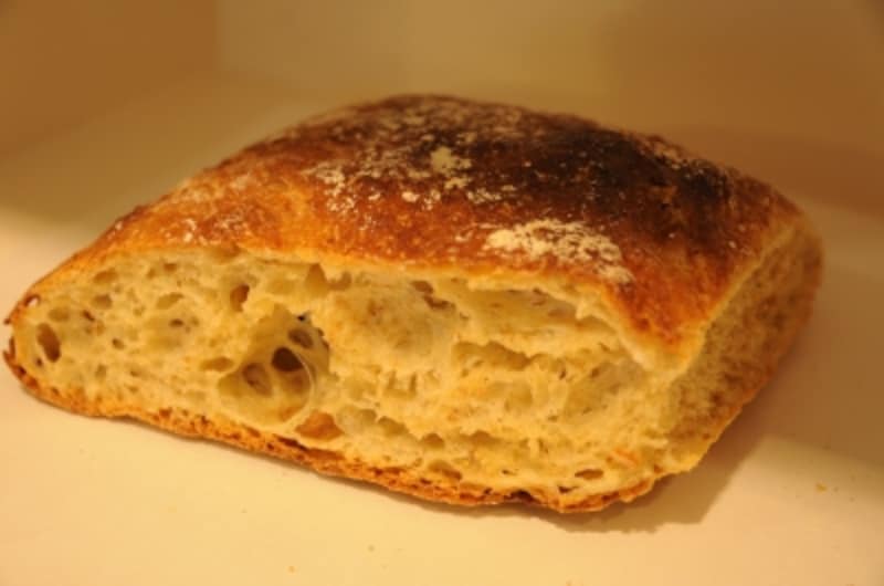 1/4サイズ。お試し用にスライス売りもある