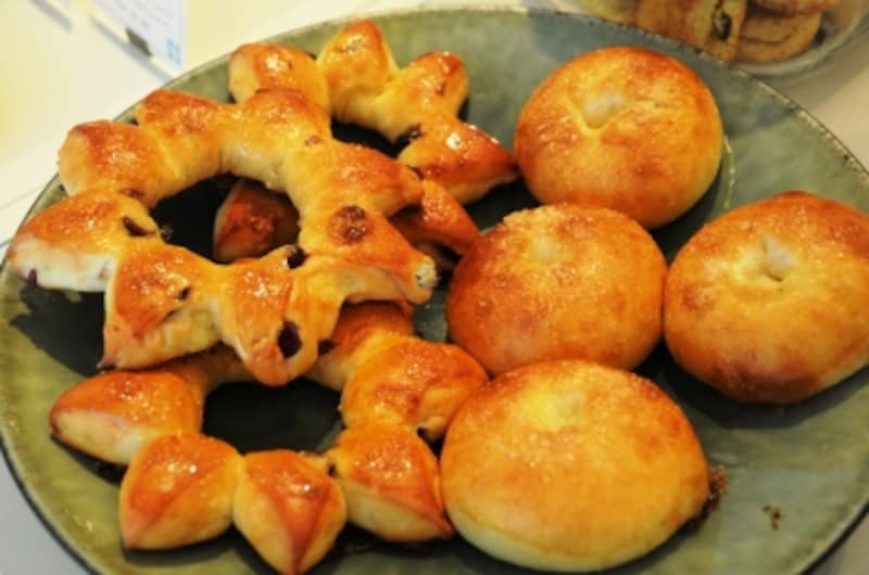 ソレイユ（左）、カルダモン（右）