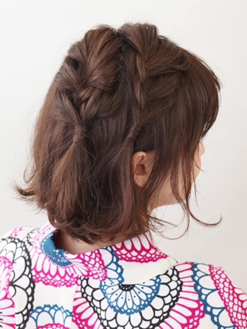 編み目を寄せ合うことで分け目が目立たなくなる