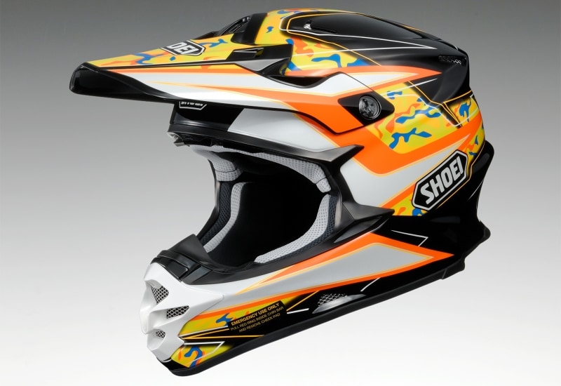 オフロードタイプのヘルメット