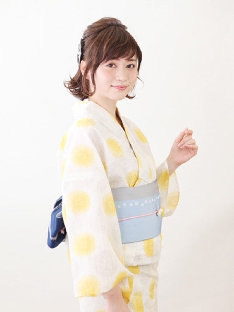 涼しげな色使いの浴衣