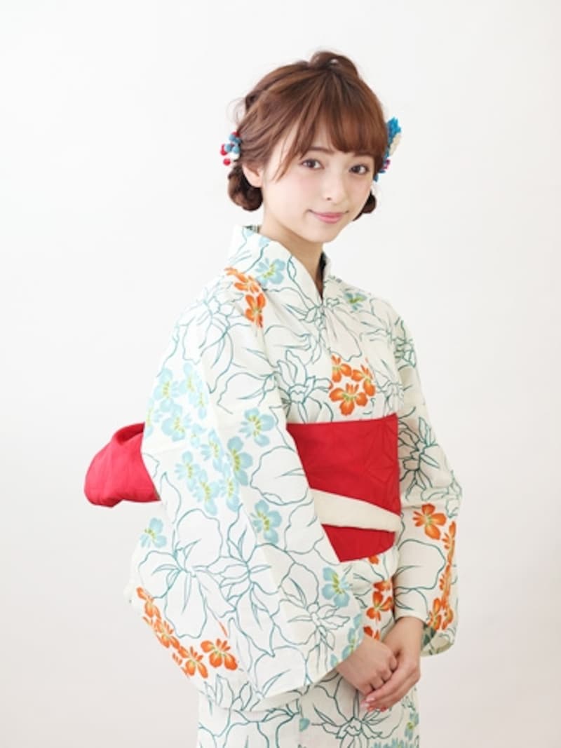 淡い菖蒲柄の浴衣