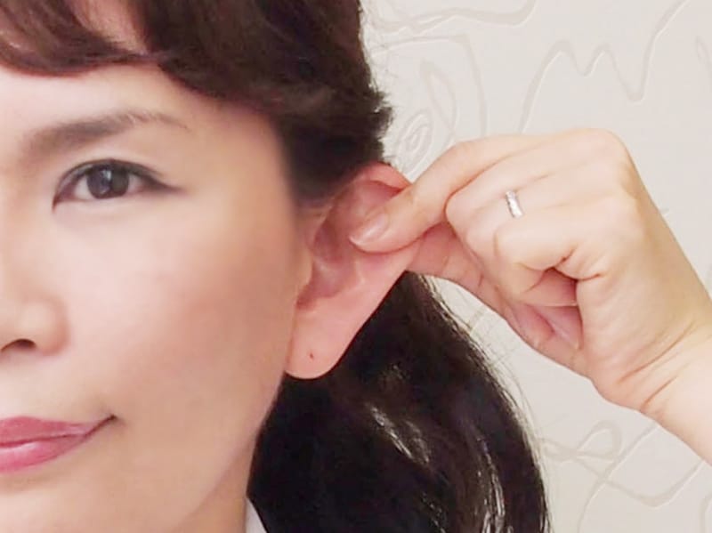 耳マッサージ2
