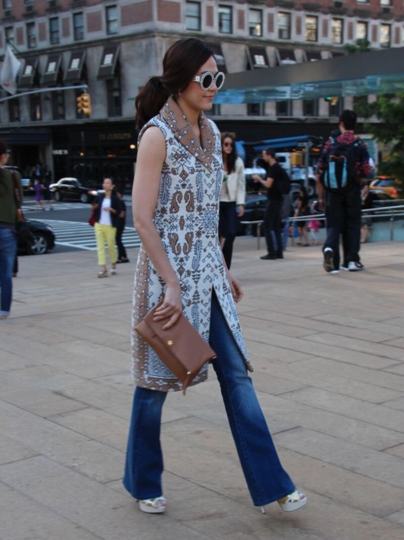 ところどころに白を取り入れて品の良いコーデにundefined(c)Rie Miyata