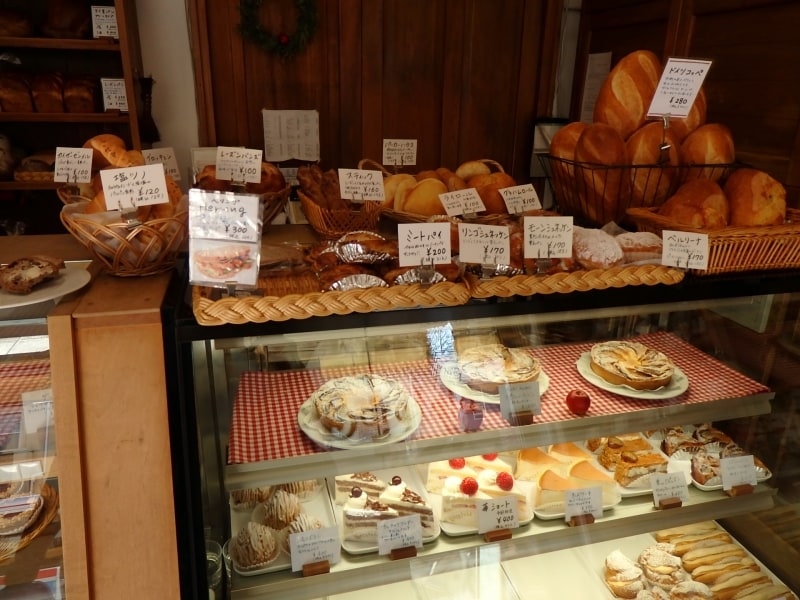 ベルグフェルド店内