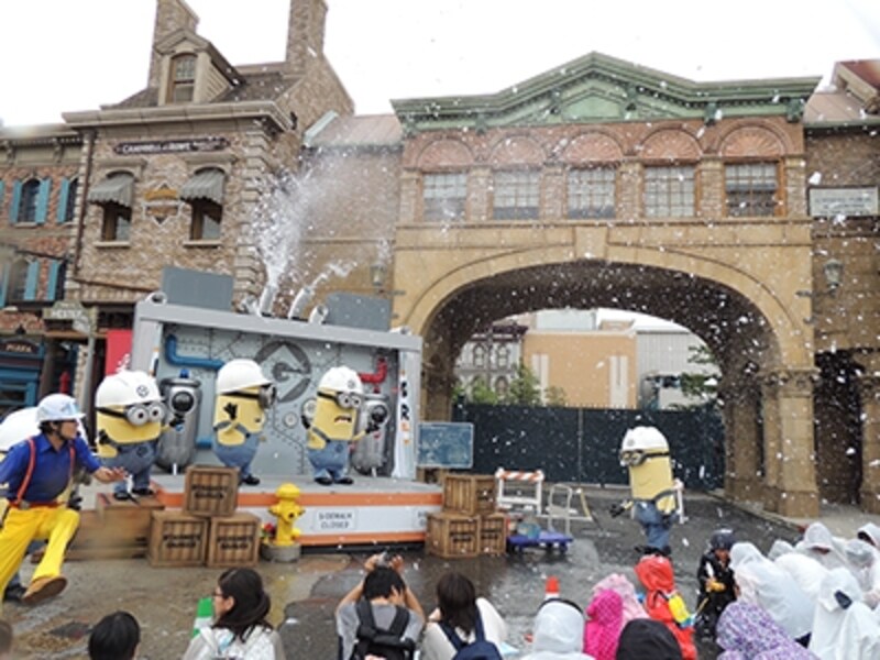 史上最大の水かけ祭りも Usjの夏イベント16 遊園地 All About