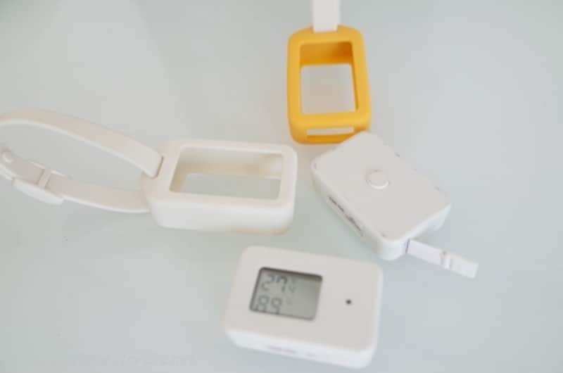 携帯用温湿度計、方位磁石、タグツール