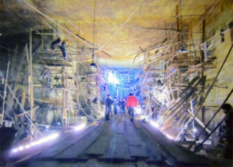 映画撮影用のセットが組まれた様子(写真提供：『大谷資料館』)