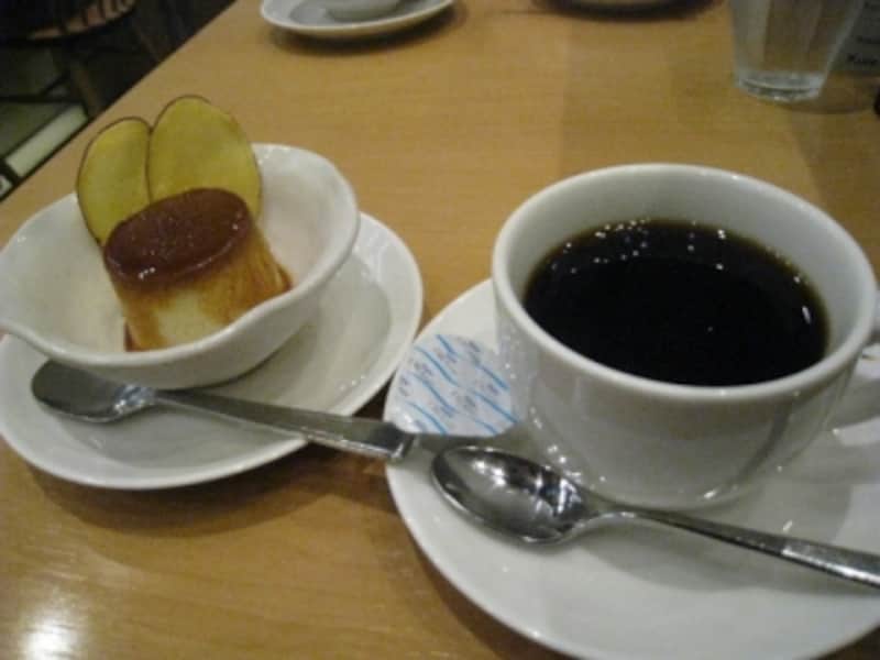 さつまいもプリンをコーヒーと共に。