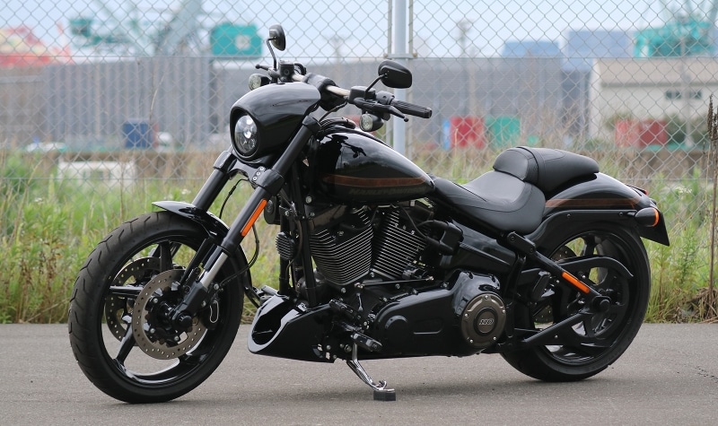 ハーレーダビッドソン FXSE CVO プロストリート ブレイクアウト