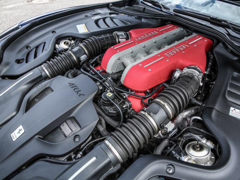 フェラーリGTC4ルッソ