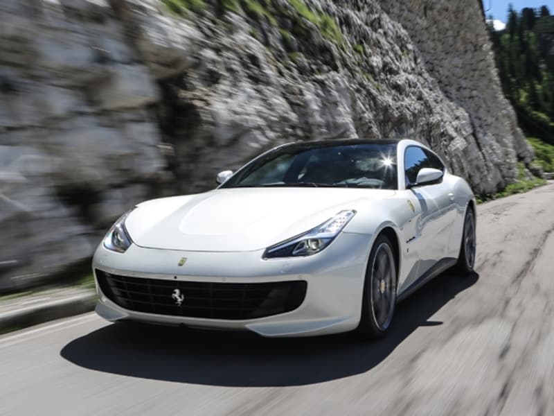 フェラーリGTC4ルッソ