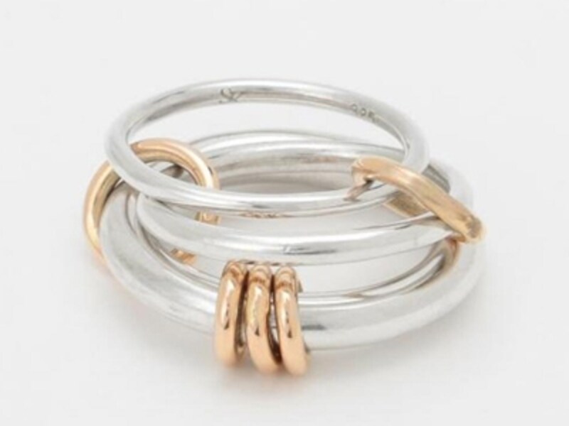 アレンジ自在なジュエリー