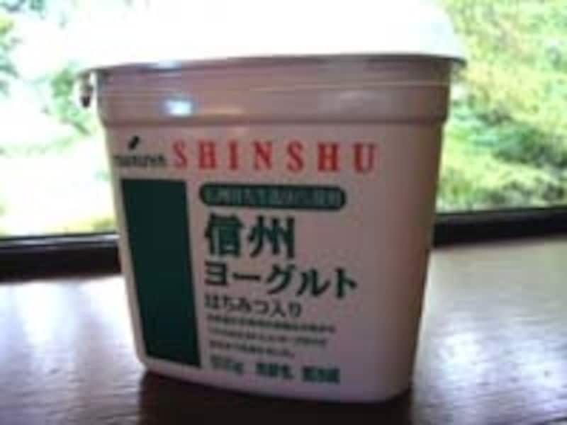 軽井沢の朝はツルヤのヨーグルトから始めたい