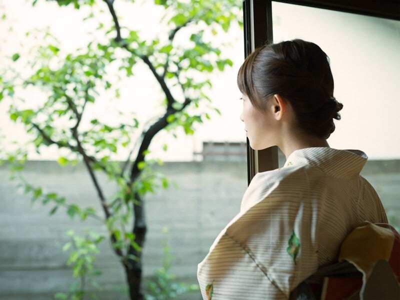 今でも着物は、6月から単衣、7月から薄物、9月から単衣、10月から5月末までが袷というふうに、年に4回衣替えをします