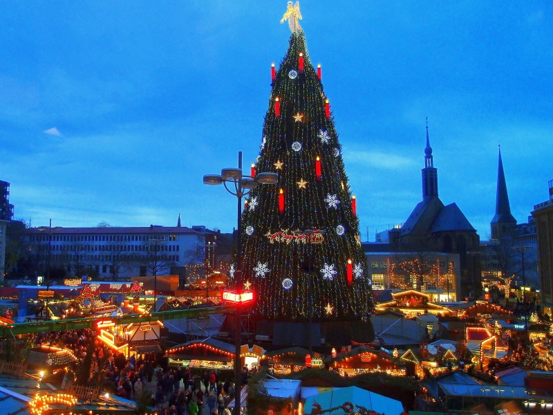 ドルトムントのクリスマスマーケットの観光情報をお伝えします