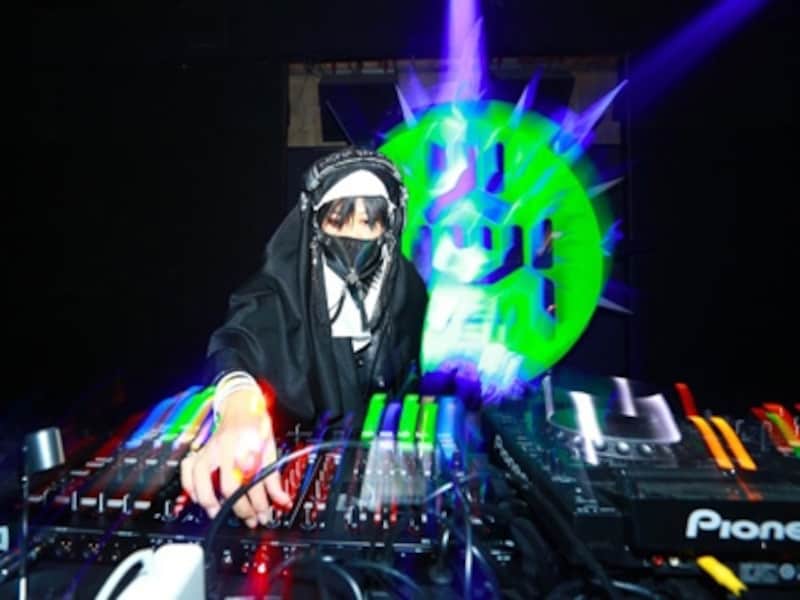 2016年YEN Fetish Halloween Partyも大盛り上がり！目を見張るコスプレーヤーがずらり勢揃い＠YEN Fetish Halloween PartyはDJのクオリティの高さも定評（C）o2culture（凹凸文化）