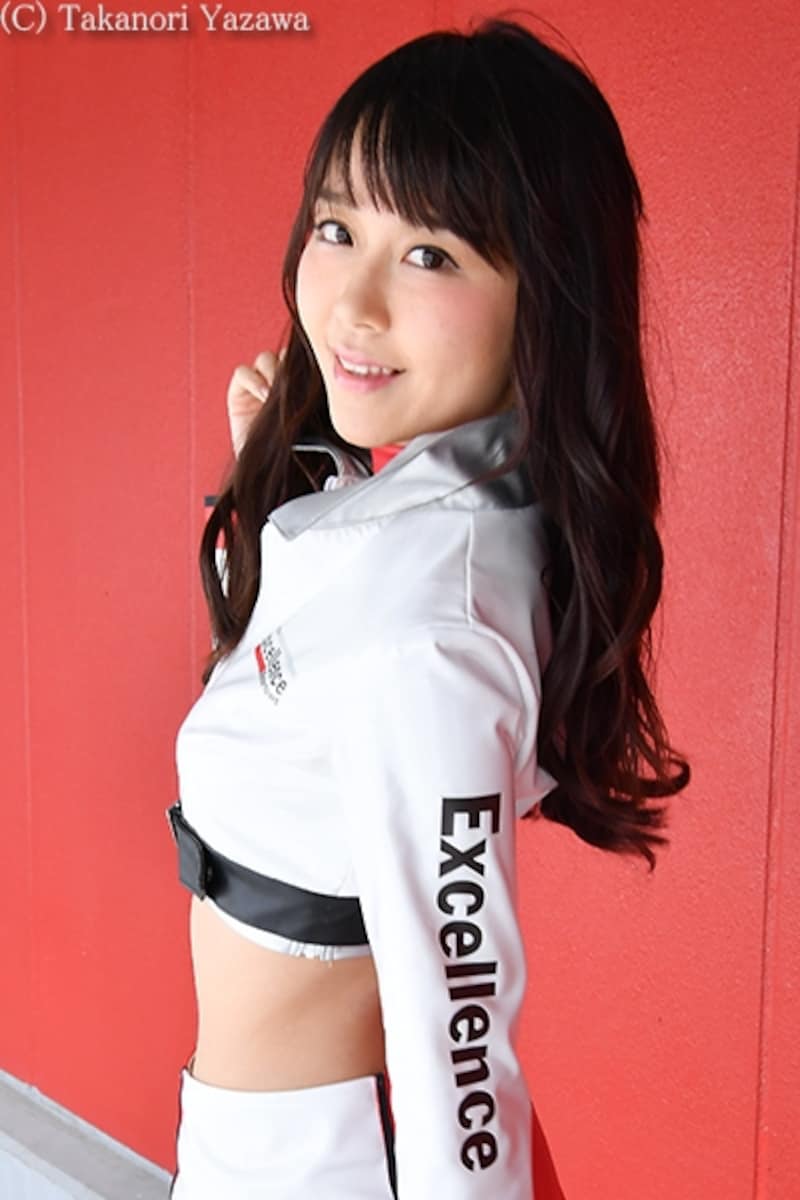 大島奈々/Porsche Excellence Lady